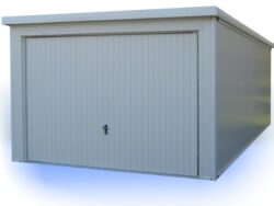 Garaż ocieplany z bramą automatyczną